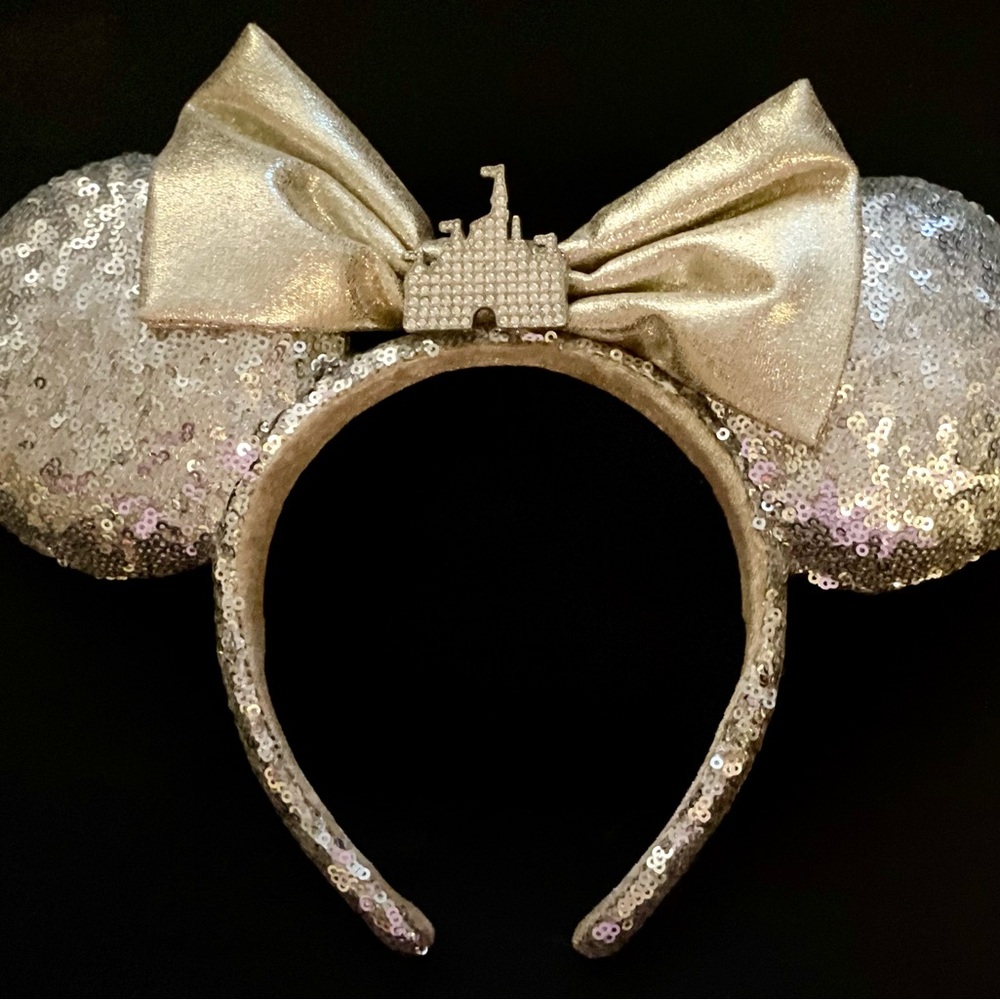 Elegant Gold Sequin Bow Headband